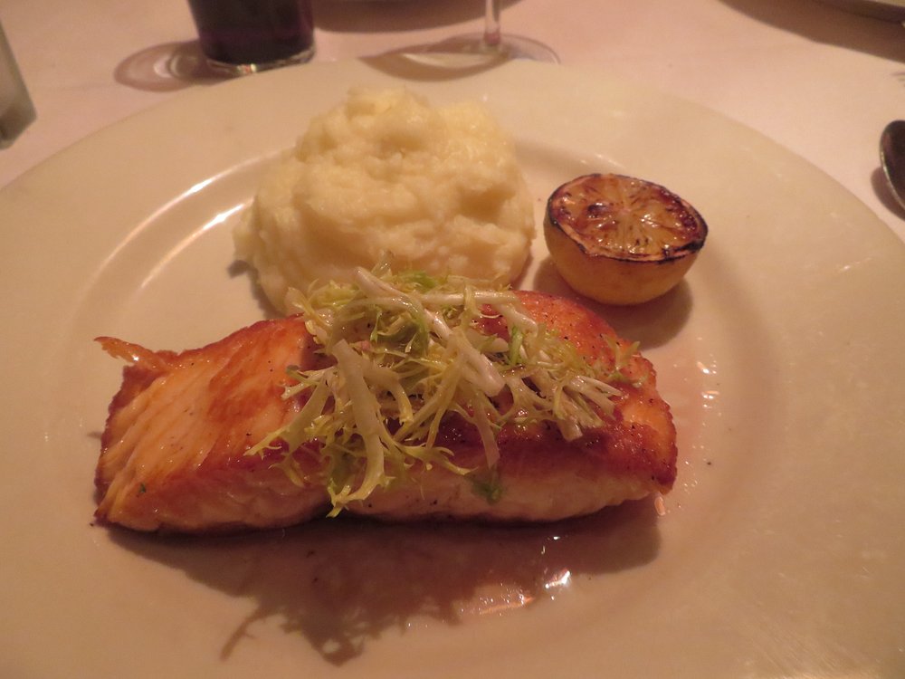 salmon-wiht-mashed-spin